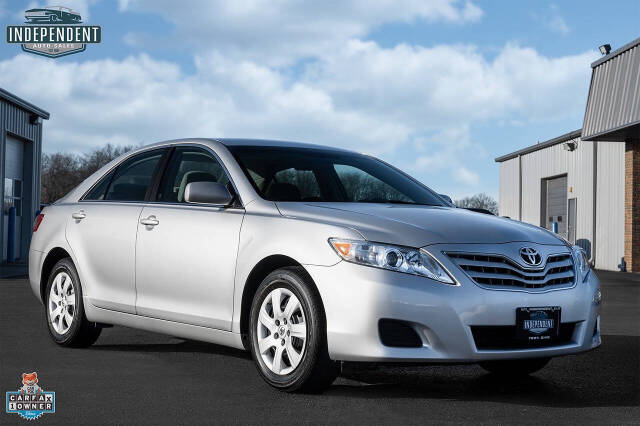 2010 Toyota Camry for sale at Independent Auto Sales in Troy, OH