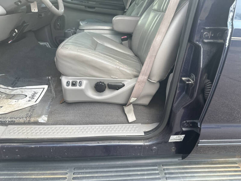 2000 Ford Excursion XLT