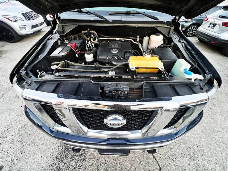 2016 Nissan NV 3500 HD SL