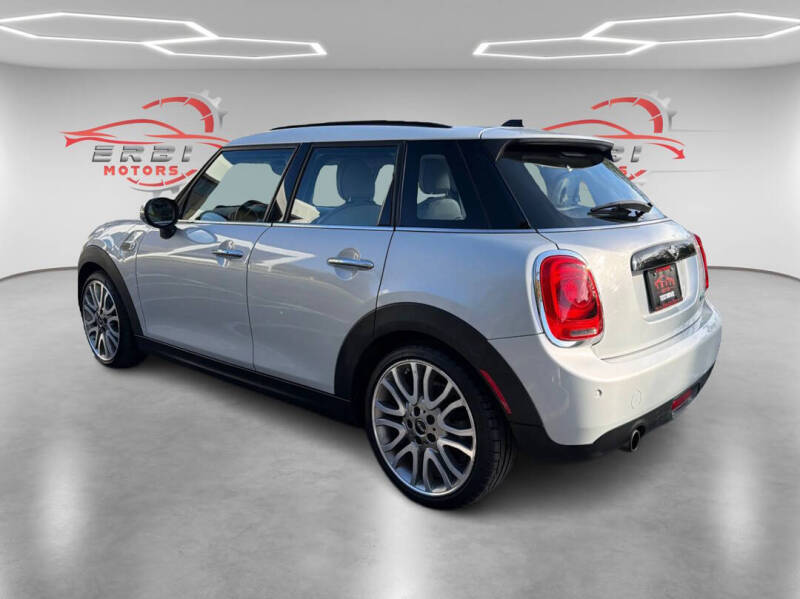 2016 MINI Hardtop 4 Door Cooper