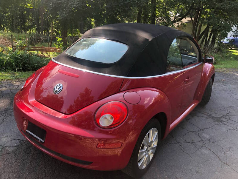 2009 Volkswagen New Beetle Base photo 12