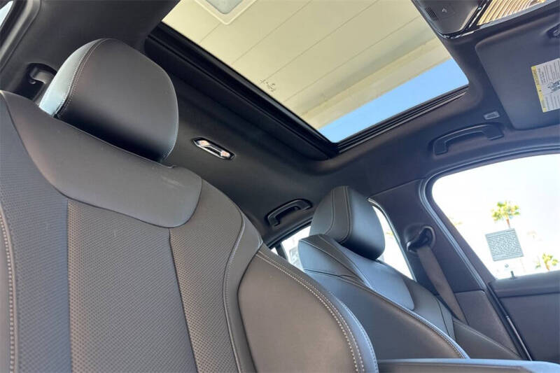 2023 BMW 3 Series 330e