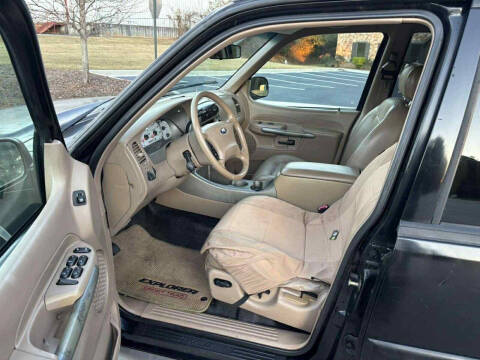 2002 Ford Explorer Sport Trac Value