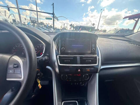 2020 Mitsubishi Eclipse Cross ES