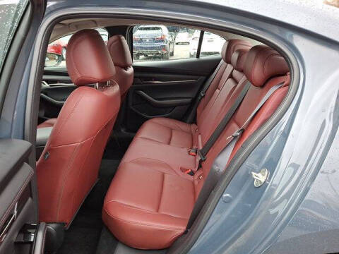 2023 Mazda Mazda3 Sedan 2.5 S Carbon Edition