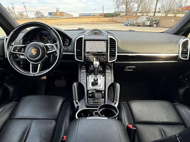 2016 Porsche Cayenne