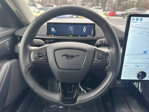 2021 Ford Mustang Mach-E Select