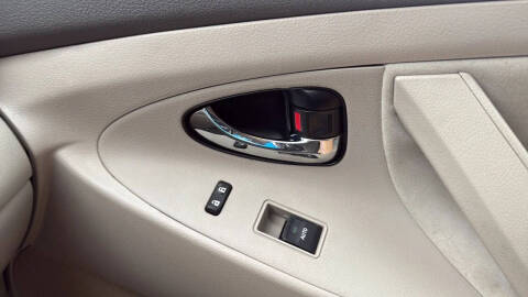 2011 Toyota Camry Hybrid