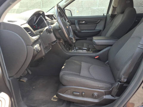 2017 Chevrolet Traverse LT