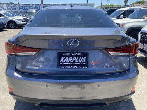 2018 Lexus IS 300