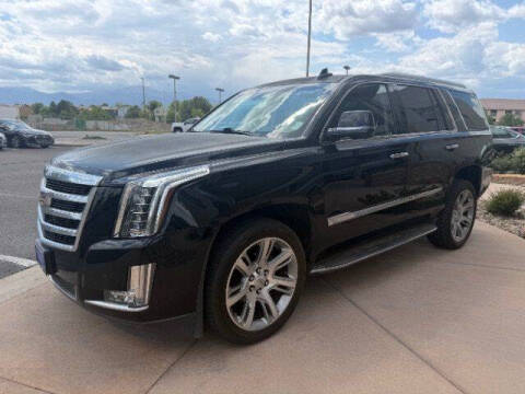 2016 Cadillac Escalade Luxury Collection