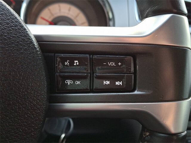 2010 Ford Mustang V6