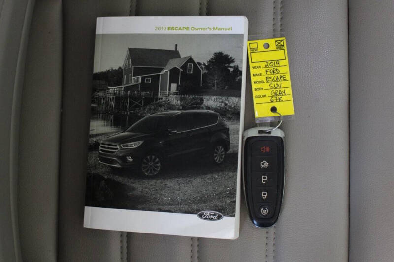 2019 Ford Escape SEL