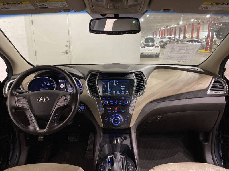 2017 Hyundai Santa Fe Sport 2.0T Ultimate