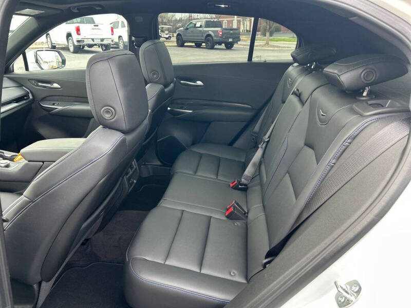 2025 Cadillac XT4 Sport