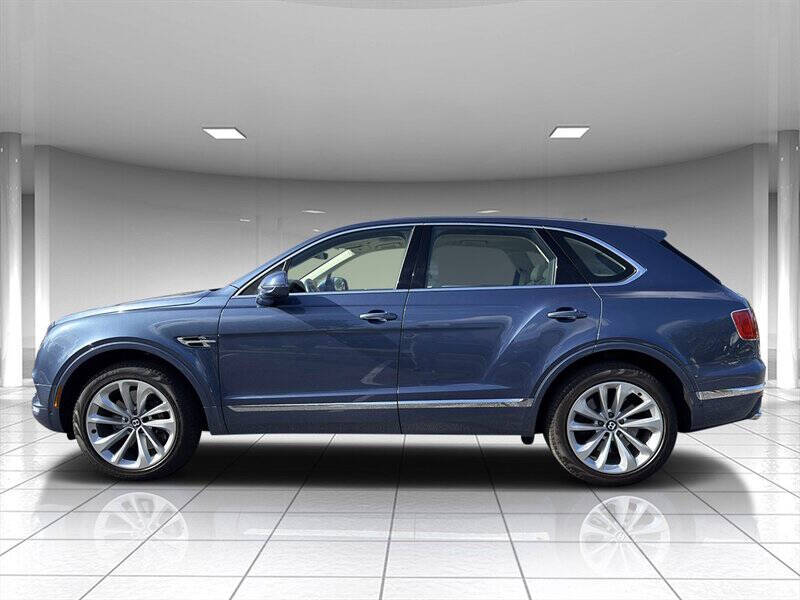 2018 Bentley Bentayga 2