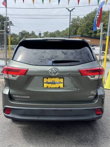 2018 Toyota Highlander LE Plus