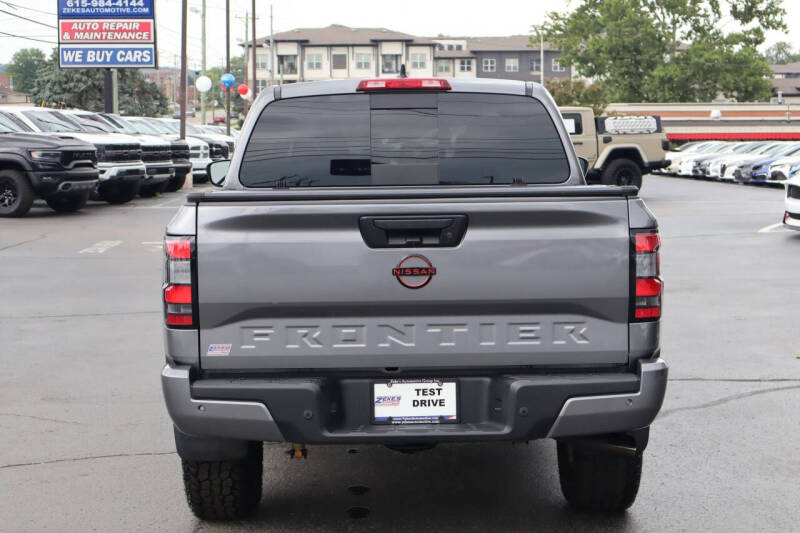 2024 Nissan Frontier