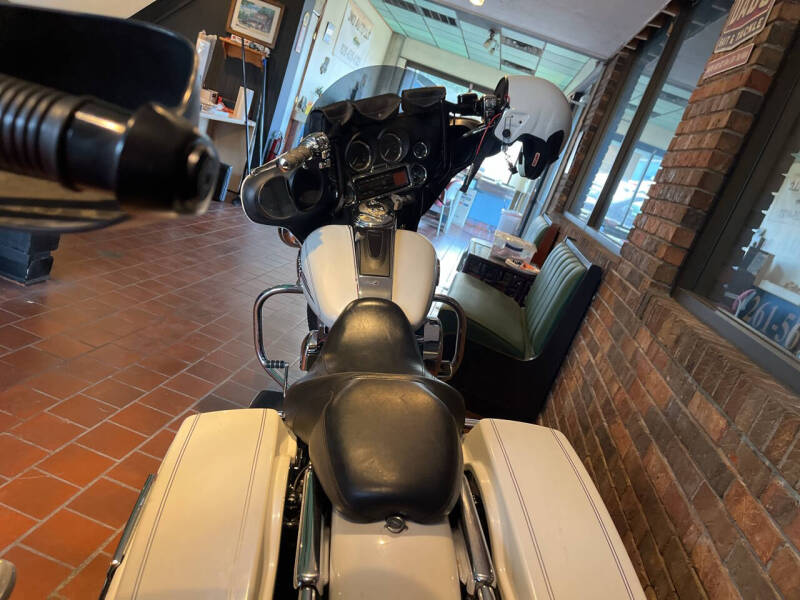 2005 Harley-Davidson GLIDE