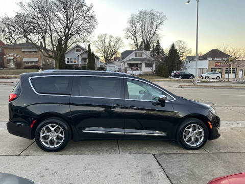 2017 Chrysler Pacifica Limited