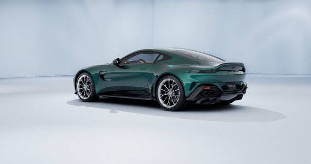 2026 Aston Martin Vantage 7