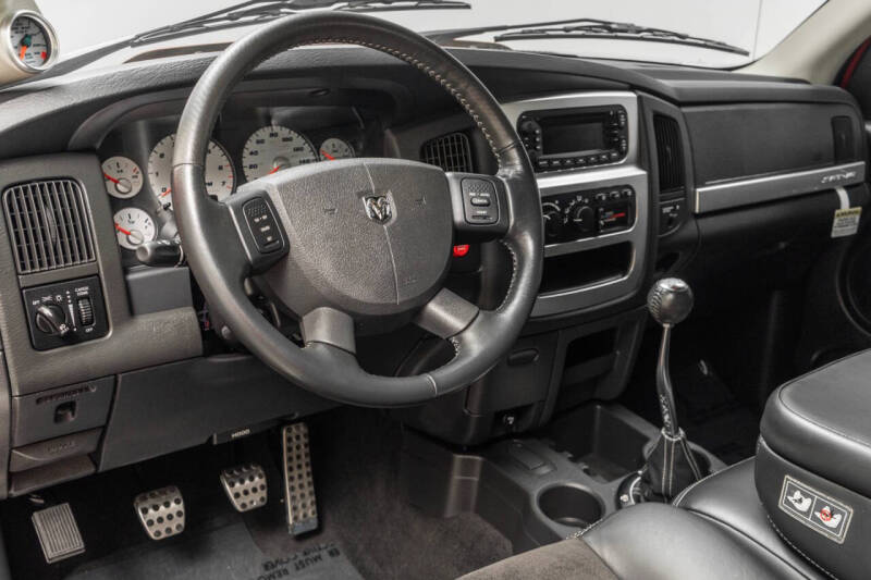 2004 Dodge Ram 1500 SRT-10