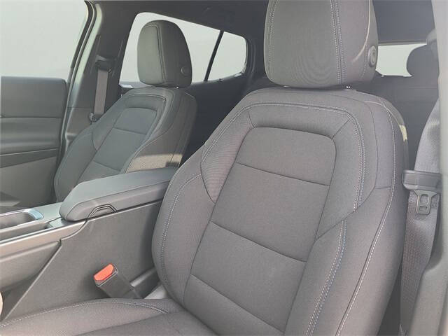 2026 Chevrolet Equinox EV LT 1