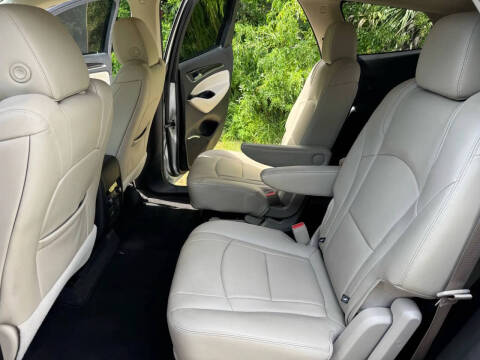 2020 Buick Enclave Essence