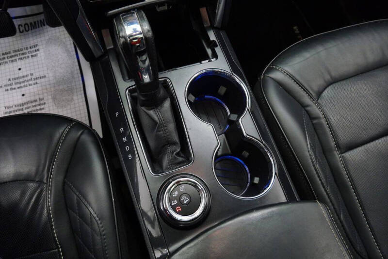 2019 Ford Explorer Platinum
