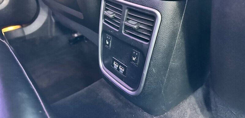 2017 Dodge Charger SXT