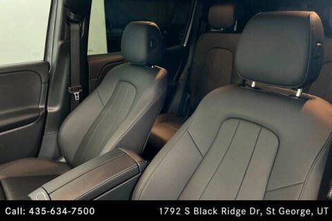 2025 Mercedes-Benz GLB GLB 250 4MATIC