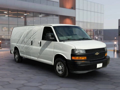 2020 Chevrolet Express 2500