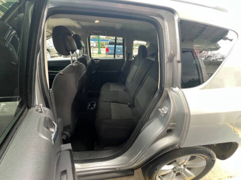 2016 Jeep Compass Sport