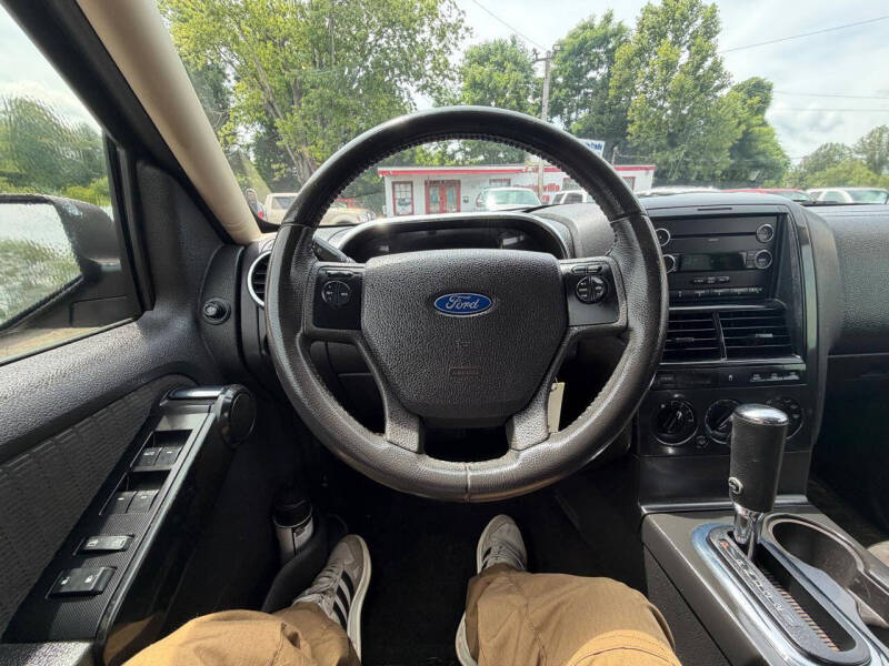2010 Ford Explorer XLT
