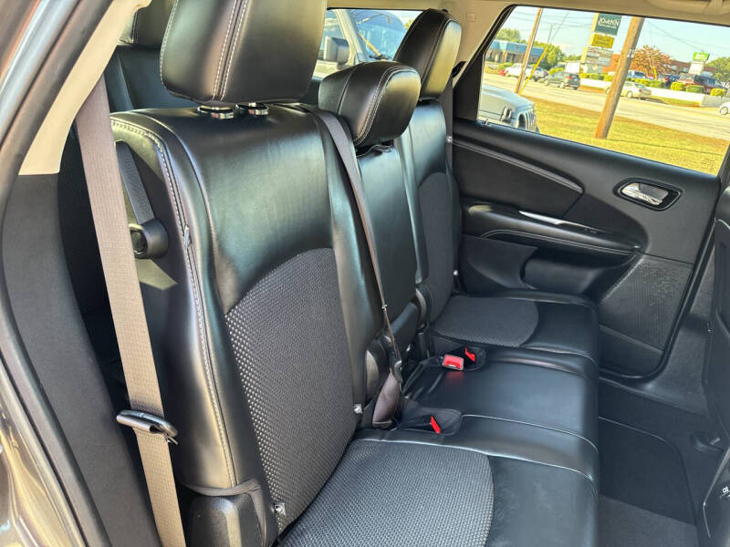 2018 Dodge Journey Crossroad