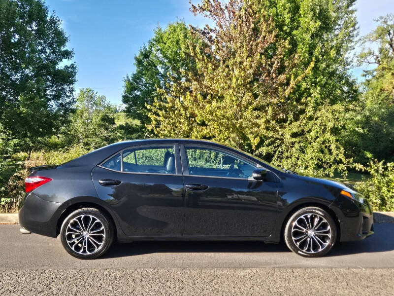 2016 Toyota Corolla S