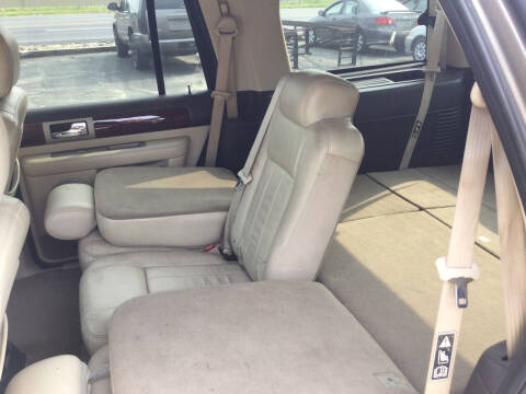 2003 Lincoln Navigator Luxury