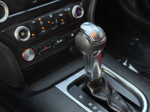 2020 Ford Mustang EcoBoost