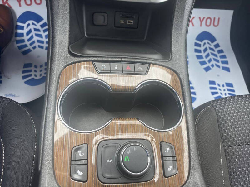 2023 GMC Acadia SLE