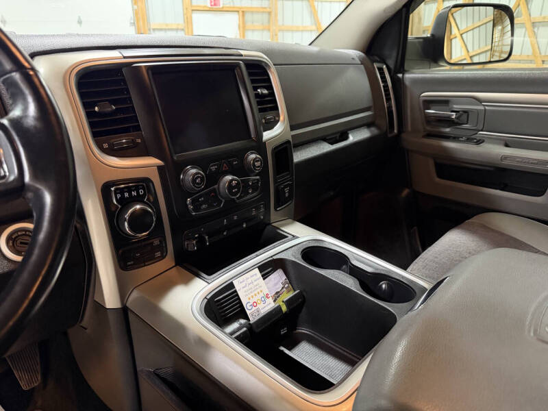 2018 RAM 1500 SLT