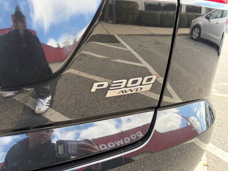 2020 Jaguar E-PACE P300 R-Dynamic SE