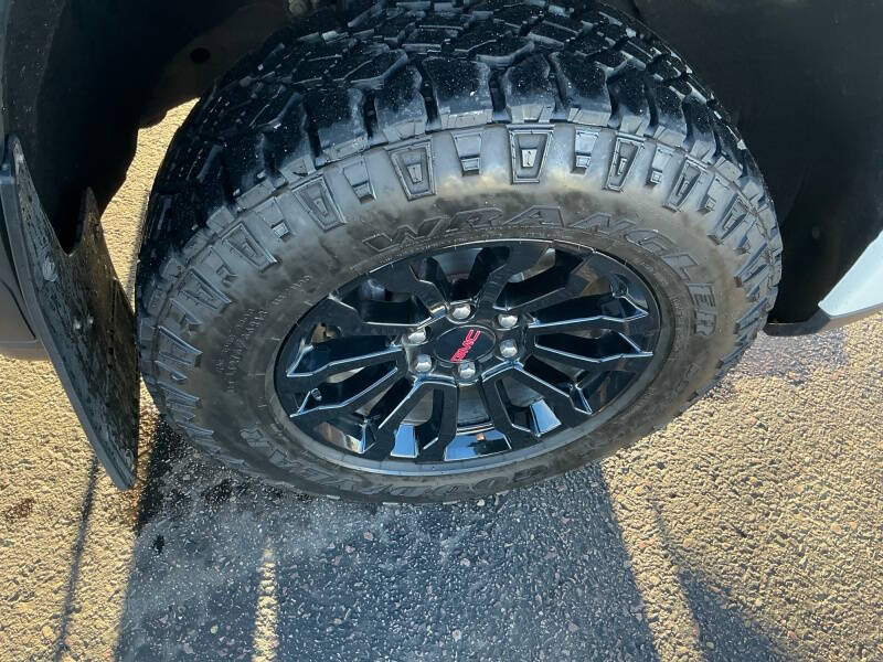 2023 GMC Sierra 1500 AT4X