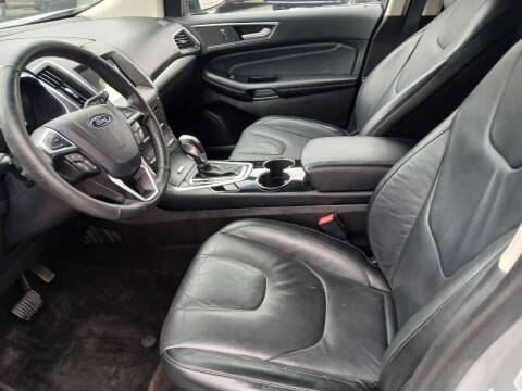2017 Ford Edge Titanium