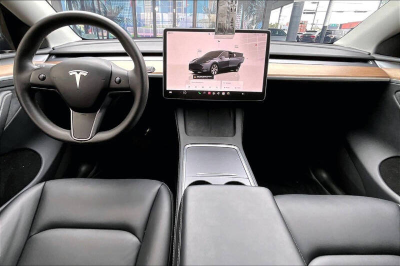2023 Tesla Model Y Long Range