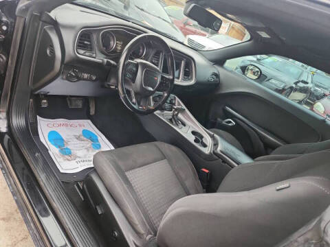 2019 Dodge Challenger SXT