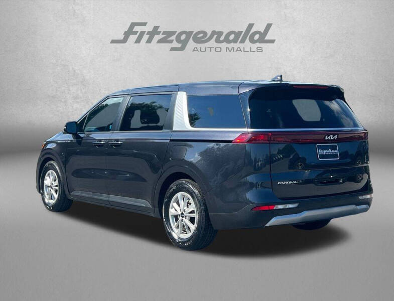 2024 Kia Carnival