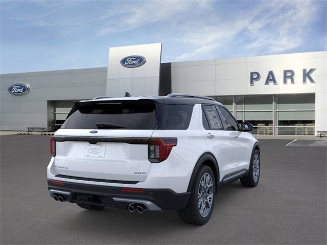 2025 Ford Explorer Platinum