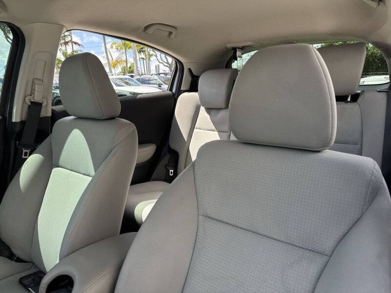 2020 Honda HR-V LX
