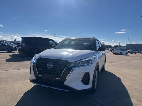 2024 Nissan Kicks S