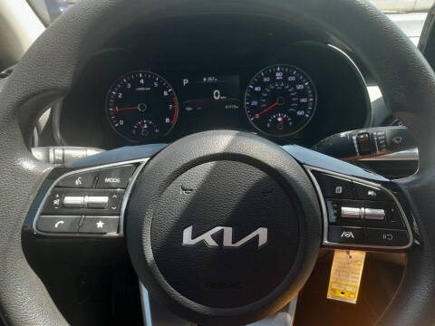 2024 Kia Forte LXS